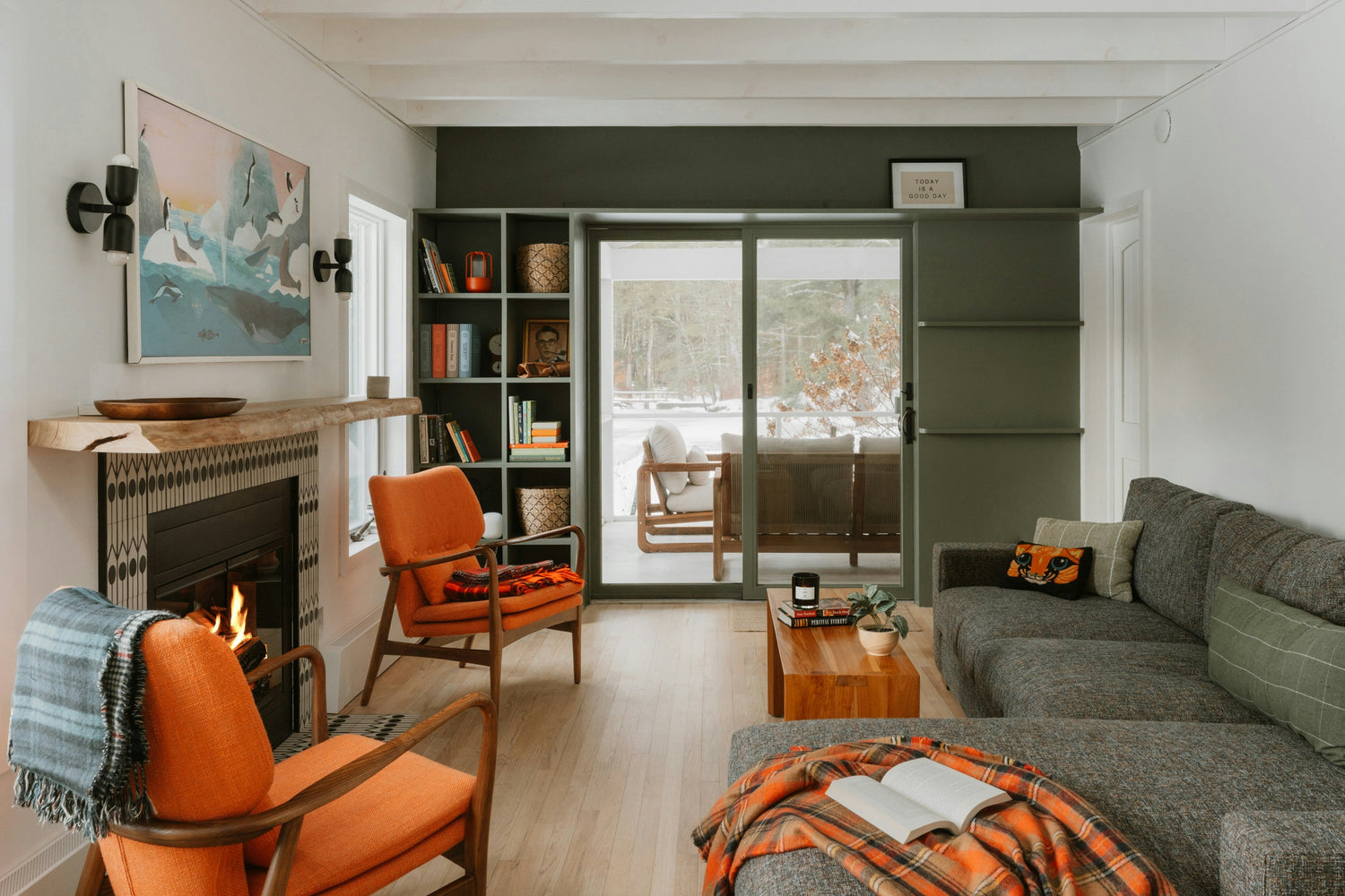 Home & Living
